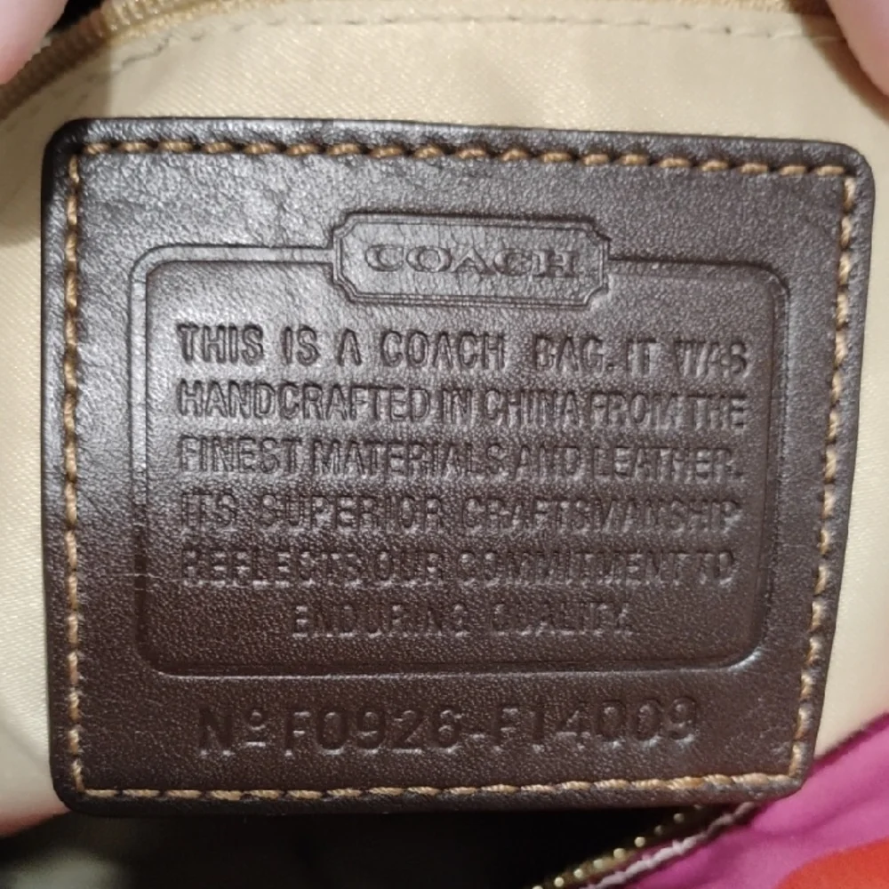 SALE! Coach (TOTE ONLY) Vintage Legacy Multicolor Striped Tote W Hangtags - Picture 8 of 11